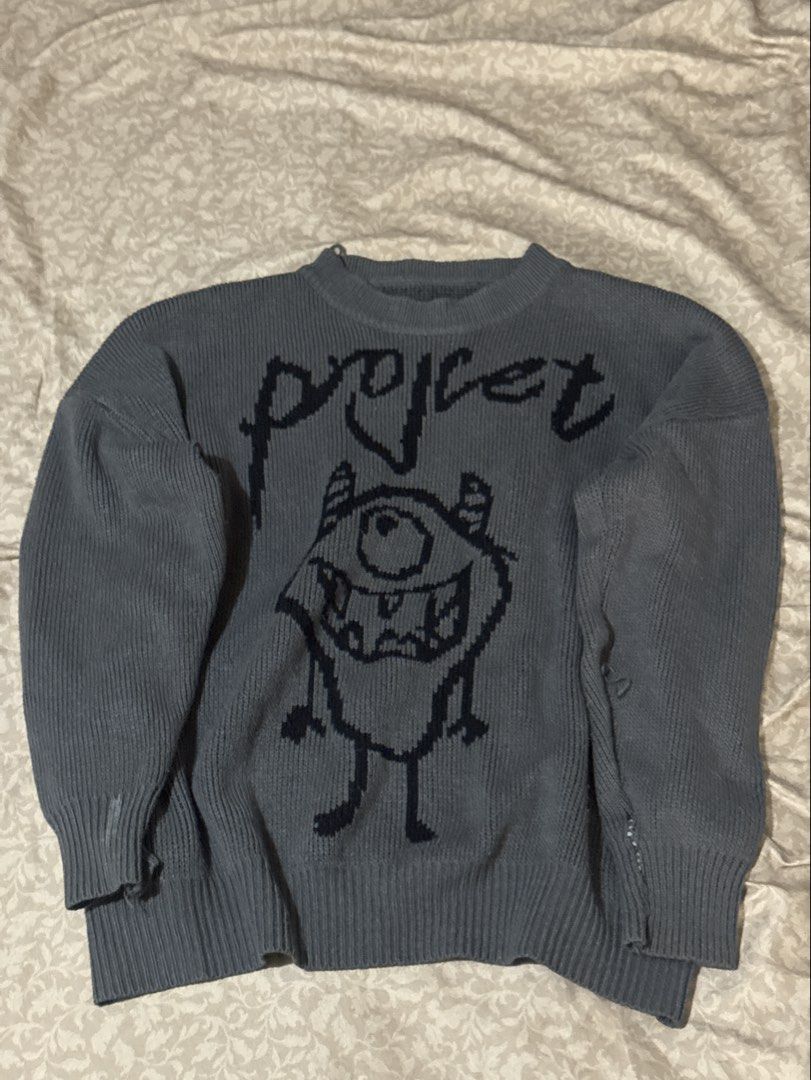 Grey Knit Sweater (Category: Coats, Jackets and Outerwear) located in Las Pinas. Submitted by loved_by_g_ (Listing ID 1461845230, Image 1). Description: - check 3rd pic for issue - size s - semi large - cutie & quality irl !.