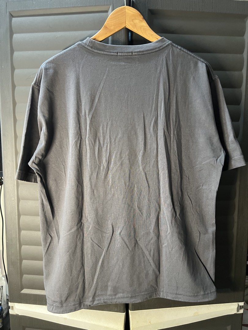 GU Multi-Pocket Tee (Category: Tshirts & Polo Shirts ) located in Angono. Submitted by odd.fitt (Listing ID 1461989378, Image 2). Description: Medium 21W 26L No issue Adjustable hem .