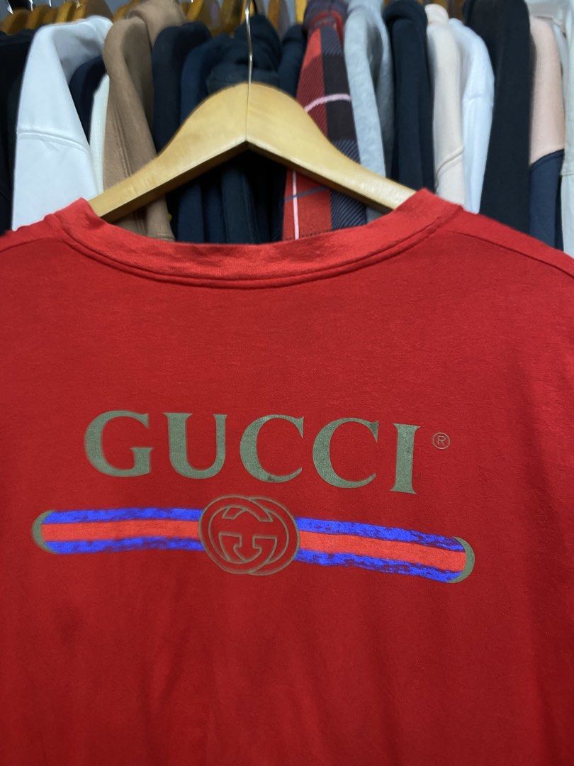 Gucci (Category: Activewear) located in Manila. Submitted by freshfindresale (Listing ID 1461803816, Image 3). Description: Mine: 249 Large (22/27) Very good condition Issue: check photo Need wash.