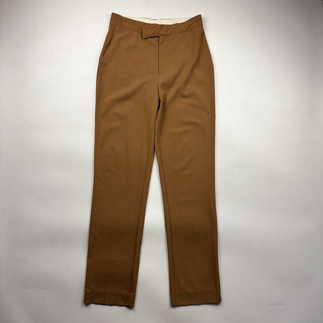 Gucci - Tom Ford - Trousers (Category: Other Bottoms) located in Makati City. Submitted by ragrepository (Listing ID 1461951497, Image 1). Description: Gucci - Tom Ford - Trousers Tagged as 38 Waist- 13” Front rise-11” Back rise-11.5” Inseam-28” Outseam-39” Thigh-10.5” Knee-7.5” Leg opening-6.5” Condition-9/10 Flaw- None .