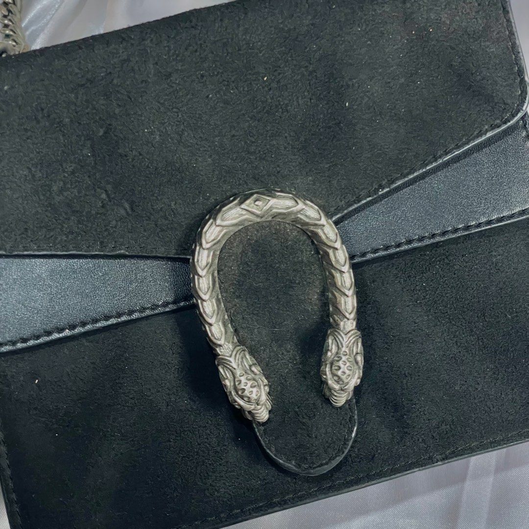 Gucci Dionysus super mini (Category: Shoulder Bags) located in Manila. Submitted by syle_88 (Listing ID 1461970530, Image 2). Description: .