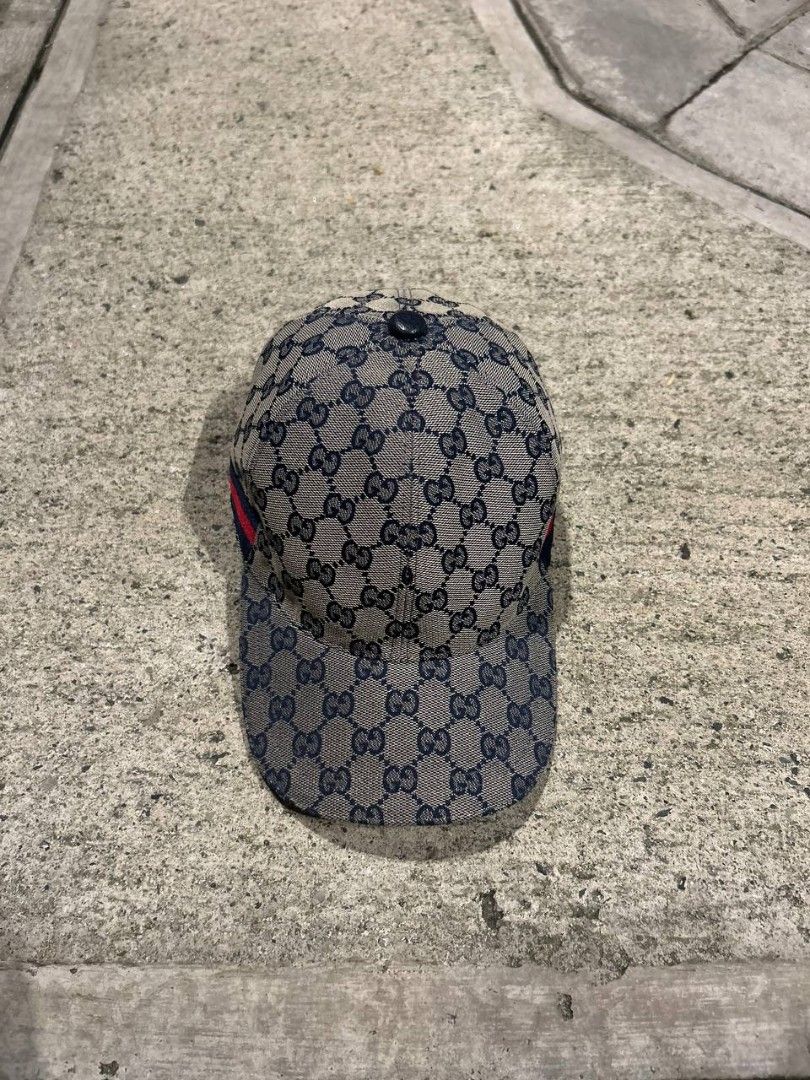 Gucci GG Canvas Web Baseball Cap (Category: Luxury Accessories) located in Manila. Submitted by hiddenrack_1600 (Listing ID 1462022720, Image 1). Description: Gucci GG Canvas Web Baseball Cap Size M (58cm) Complete tags Excellent Condition.