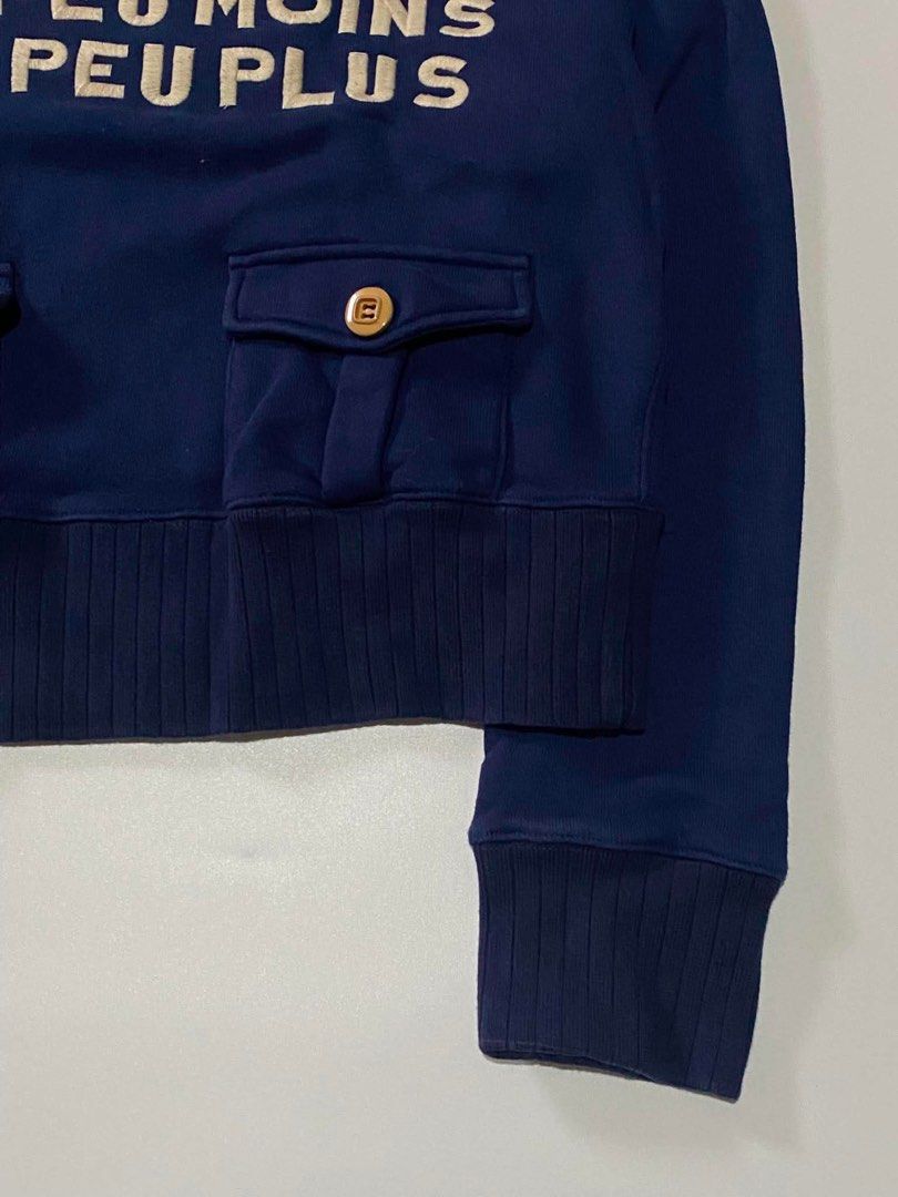 Gucci “Un Peu Moins Un Peu Plus” Knit Sweater (Category: Coats, Jackets and Outerwear) located in Makati City. Submitted by la_femme_by_bncks (Listing ID 1461979937, Image 3). Description: Length 20 Width 19.