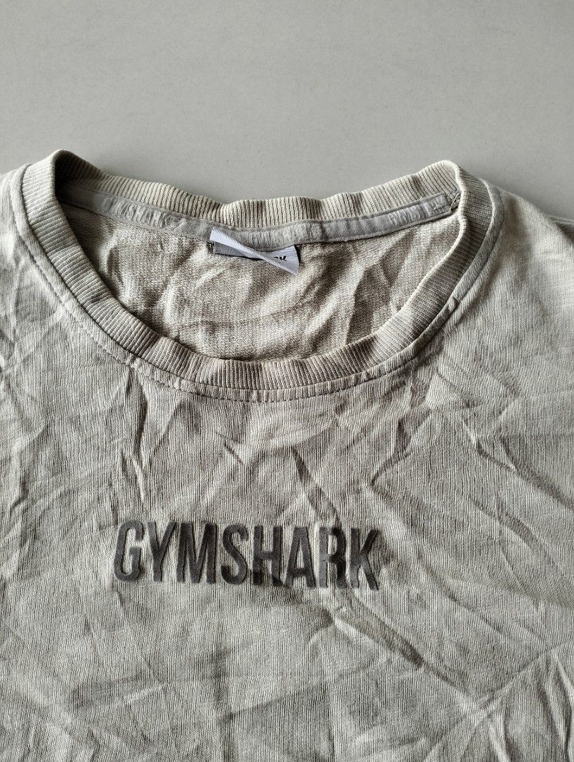 Gymshark t-shirts (Category: Activewear) located in San Carlos City. Submitted by guioverlua72920 (Listing ID 1462030792, Image 2). Description: Gymshark t-shirts Small on tag W20 L27 Excellent condition No issue ₱450+sf location San Carlos city Negros Occidental.