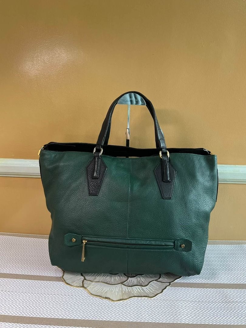 Halston Heritage Brand Shoulder or Hand Bag (Category: Tote Bags) located in Quezon City. Submitted by bellafashion08 (Listing ID 1461805398, Image 3). Description: Dimension: - Height = 12 in. - Length = 14 in. * From U.S * Nice in actual .