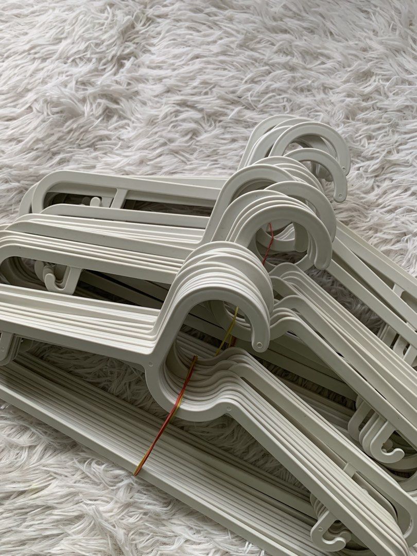 HANGERS 30 PCS (Category: Hooks & Hangers) located in San Carlos. Submitted by findsbymiles (Listing ID 1461894296, Image 3). Description: 30 PCS FOR ₱200 TAKE ALL - can do shipping nationwide (sf will be shouldered by the buyer) pm me if interested mop: gcash | mod: jnt/spx express 📍san carlos, pangasinan.