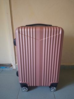 （分類：）位於 。 由 zameer664_01736 提交（商品編號 1461973780，圖片 1）。簡介： 。