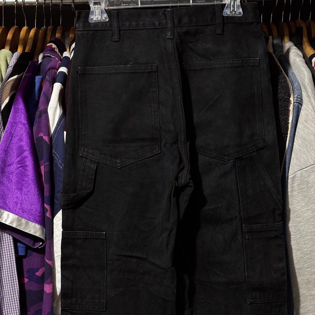 Hard Denim Carpenter Black Pants (Category: Jeans) located in Caloocan City. Submitted by bonsatocha43876 (Listing ID 1461985841, Image 2). Description: - Black hard denim carpenter pants - Waist: 29 inches - Length: 39 inches - Leg Opening: 8 inches - Condition: Very good, with original tags still attached - Grab these stylish and durable pants now!.