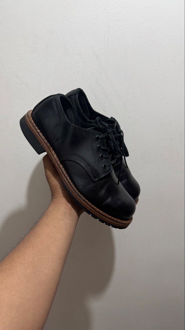 Hawkins black shoes (Category: Dress Shoes) located in Koronadal. Submitted by johnapolen99551 (Listing ID 1461867032, Image 2). Description: In good condition Ship nationwide Negotiable .