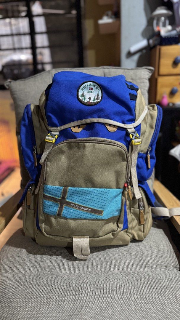 Helly Hansen Outdoor Backpack (Category: Backpacks) located in Pasig City. Submitted by rhola.0406 (Listing ID 1461976533, Image 2). Description: Helly Hansen Outdoor Backpack Brandnew With Tag From Korea 2500.