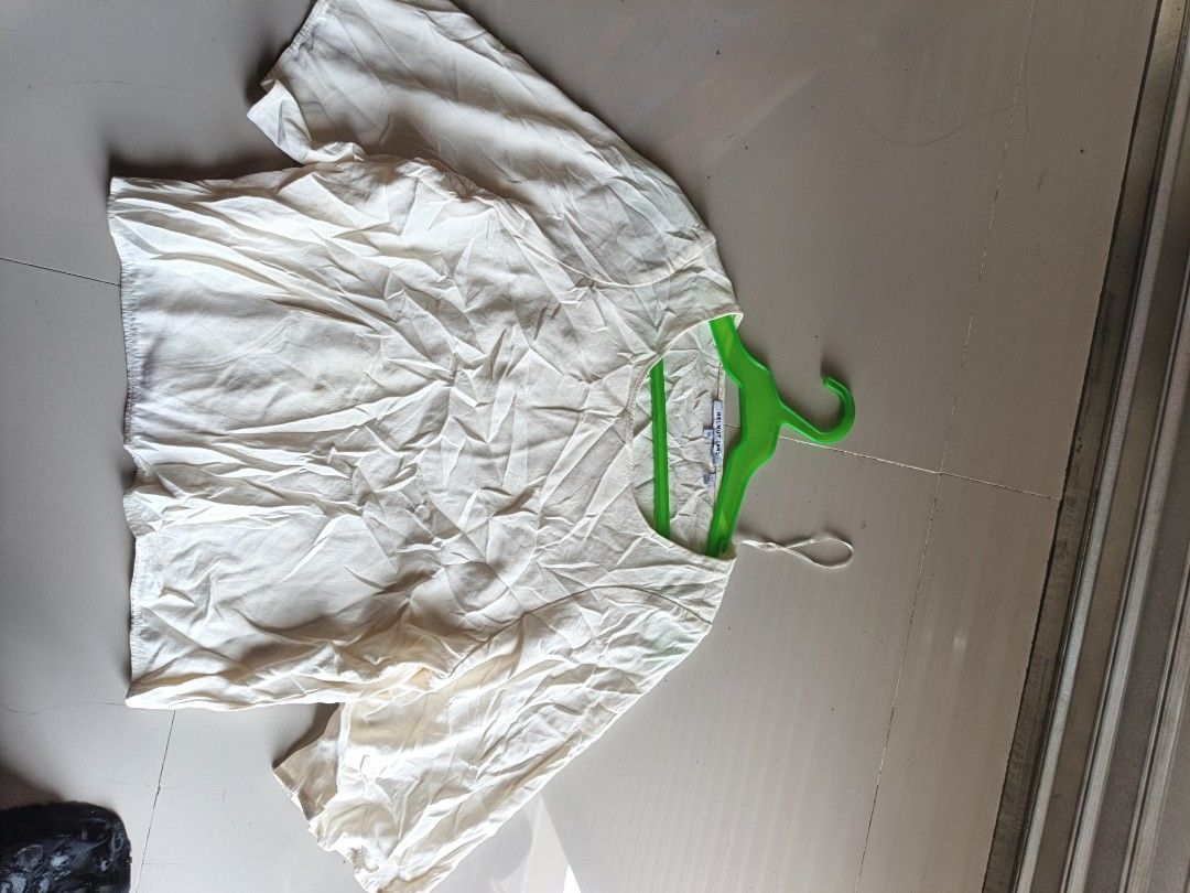 Helmut Lang Usa (Category: Blouses) located in Nasipit. Submitted by zaynzdrip (Listing ID 1461866551, Image 2). Description: hook up!.
