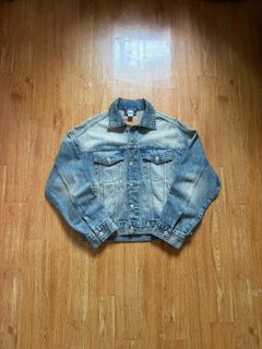 (Category: ) located in . Submitted by repurposedwear (Listing ID 1461808882, Image 1). Description: .