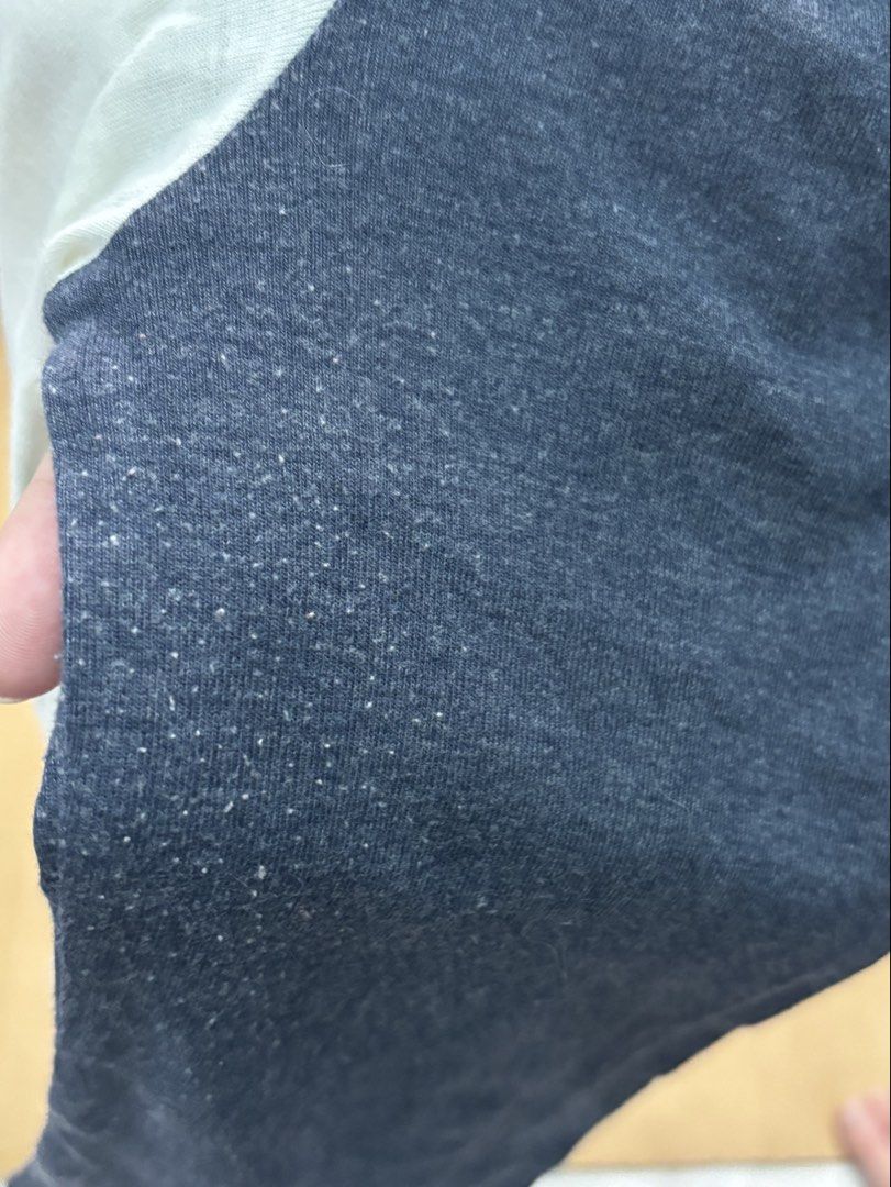 H&M Divided Basic Baseball Tee (Category: Shirts) located in Trece Martires City. Submitted by decluttercloset_niks (Listing ID 1461907792, Image 3). Description: - visible fuzz 📍 Trece Martires, Cavite 💸 MOP: GCash / Metrobank 🛵 MOD: Lalamove • Pay first — buyer shoulders the delivery fee • For clothes, I do next-day delivery so I can properly prepare your order before sending it out..