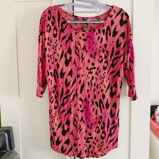 (Category: ) located in . Submitted by shopsundayx (Listing ID 1461930956, Image 1). Description: .