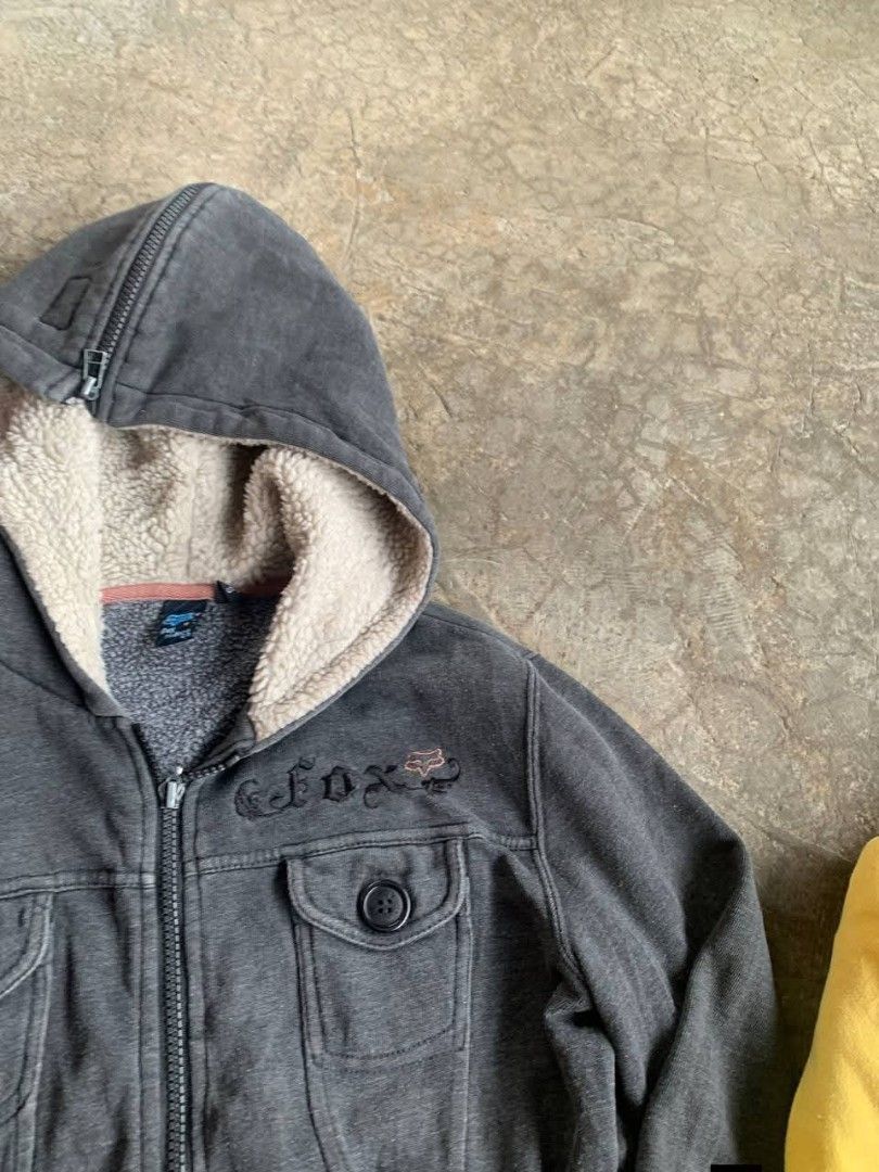Hollister Hoodie (Category: Coats, Jackets and Outerwear) located in Angeles City. Submitted by heavenlydiva (Listing ID 1462027900, Image 2). Description: Selling as pack only!.