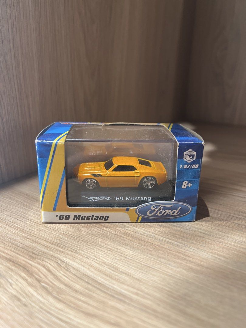Hot Wheels '69 Mustang w/ Display Case (Category: Vehicle & Diecast Models) located in Manila. Submitted by omo__ (Listing ID 1461957945, Image 1). Description: Never opened.