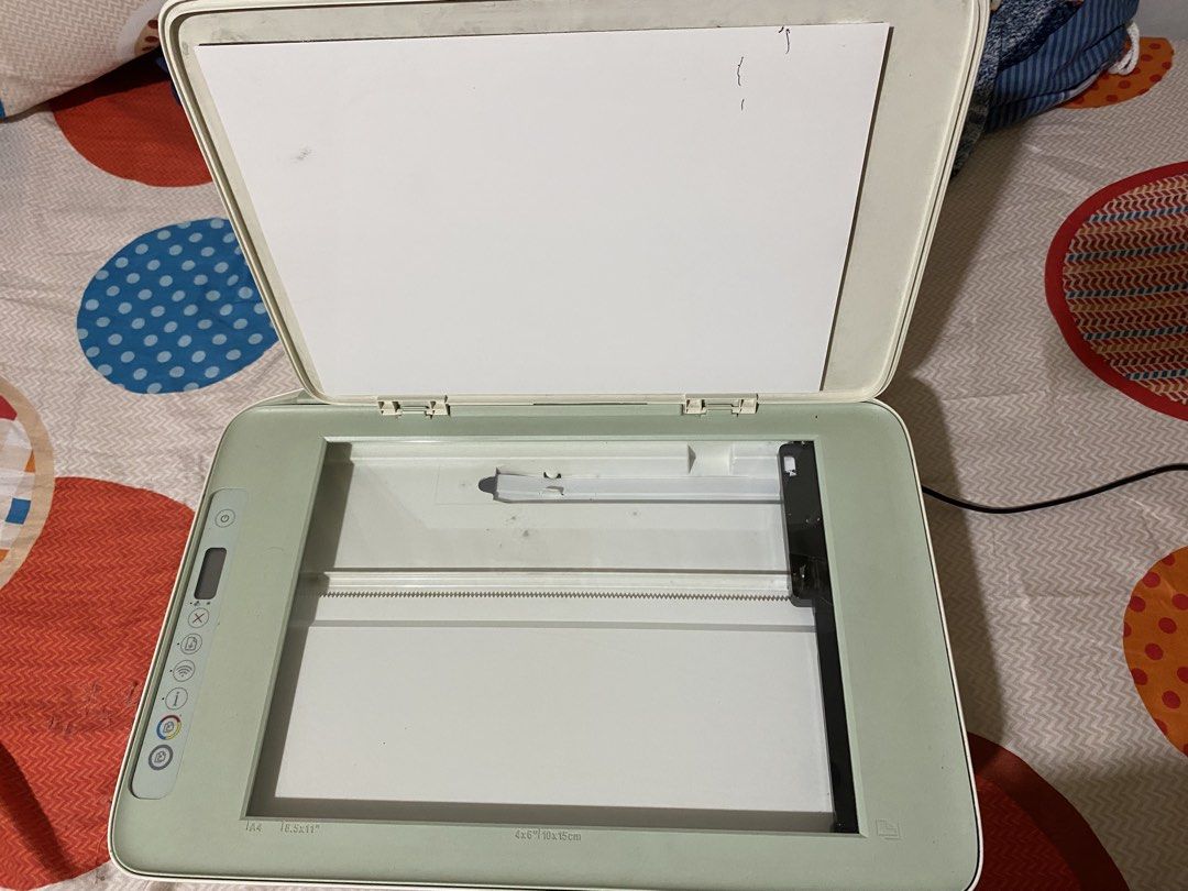 HP DeskJet 2700 All-in-One Printer Scanner (Category: Printers, Scanners & Copiers) located in Manila. Submitted by emyrosecat28024 (Listing ID 1461817143, Image 2). Description: - HP DeskJet 2700 All-in-One Printer - Functions: Print, Scan, Copy - Color: White and Light Green - Condition: Works well, ready for use - Ideal for: Home or Office - Includes: Power cord.