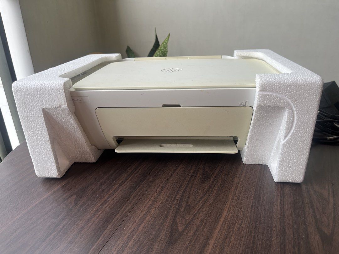HP Deskjet 2710 Printer, Scanner, Copier (Wifi-Ready) Read RFS (Category: Printers, Scanners & Copiers) located in Manila. Submitted by bravemerida (Listing ID 1461857253, Image 2). Description: SOLD AS IS. This item was used 3 years ago to print waybills and was stored after. This has no ink and has feeder issues and will need a new set of ink cartridges to check for printing capacity. It will also likely need repair or troubleshooting. Complete