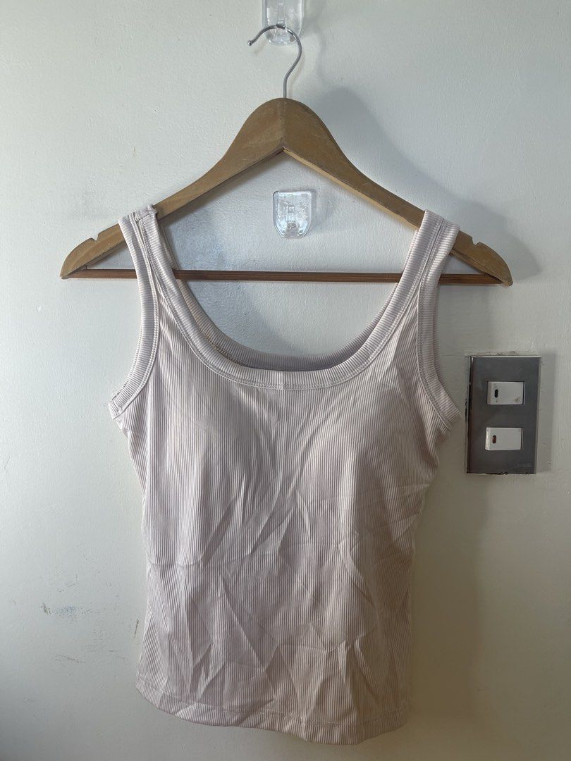 HQ ribbed nude padded top M a38 (Category: Sleeveless) located in Baguio. Submitted by buyforless_2600 (Listing ID 1461859277, Image 1). Description: .