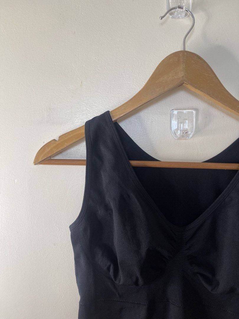 HQ shapewear top m/l a44 (Category: Undergarments & Loungewear) located in Baguio. Submitted by buyforless_2600 (Listing ID 1461863275, Image 2). Description: .