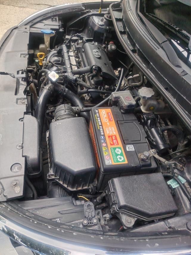 Hyundai Accent 1.4 GL (A) (Category: Used Cars) located in Manila. Submitted by joyieeexd (Listing ID 1461926913, Image 2). Description: Reason for selling: Marami na pong sasakyan need na mag bawas. :) My less pa pag sure. .