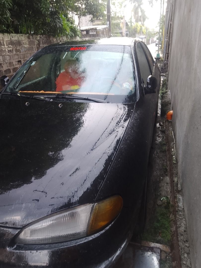 Hyundai Elantra 1.6 GL (A) (Category: Used Cars) located in Caloocan City. Submitted by joeartpalomares_1992 (Listing ID 1461934262, Image 1). Description: 1998 Hyundai Elantra 1.6L Gasoline Manual Transmission. 115,000 km mileage. With air conditioning and power steering. Engine runs smoothly and does not overheat. Presentable condition and not heavily used. Complete documents with Certificate of Registration (CR). Manual transmission, ideal for