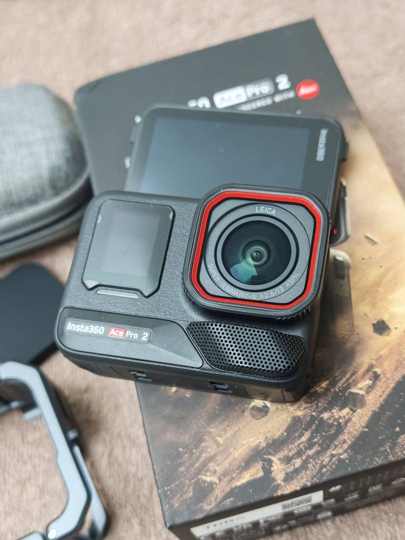 Insta360 Ace Pro 2 (Category: Cameras) located in Pasig City. Submitted by cathee27 (Listing ID 1461894430, Image 3). Description: Selling my Insta360 Ace Pro 2 bundled with: ✅ Xplorer Grip Kit ✅ Accessories ✅ Protective Hard Case ✅ Camera + included accessories 🎥 Great for travel, vlogging, TikTok, outdoor adventures, motorcycle rides, and content creation. 📸 Condition: Like new, seldom used 💰 Price: ₱22k (fixed) 📍 Location: Binangonan Rizal