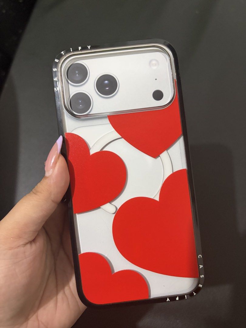 Iphone 17 pro max casetify (Category: Cases & Sleeves) located in Navotas City. Submitted by emcreation (Listing ID 1461849150, Image 3). Description: iPhone 17 Pro Max Case • Casetify • Used • ₱1,700 • Originally bought from Power Mac • No issues, with signs of usage.