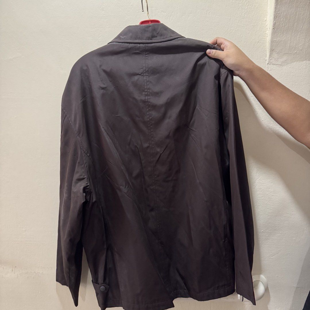 Jacket (Category: Coats, Jackets and Outerwear) located in Singapore. Submitted by chubbychrek (Listing ID 1461843908, Image 3). Description: .