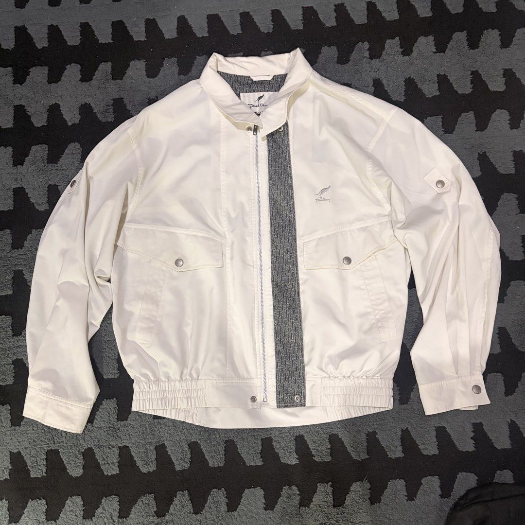 Jackets and Blazers (Category: Coats, Jackets and Outerwear) located in Taguig. Submitted by vonzclozet (Listing ID 1461910101, Image 3). Description: TAKE ALL DECLUTTERING SALE! 🧺✨ Letting go of some pre-loved pieces! jackets • blazers Sizes: Small – Large Condition: Used but not abused — still in good condition! Location: Maya st. Brgy. Rizal, Taguig Pick-up or Lalamove available MOP: GCash / Cash 📩 PM me for photos and details! First to pay,