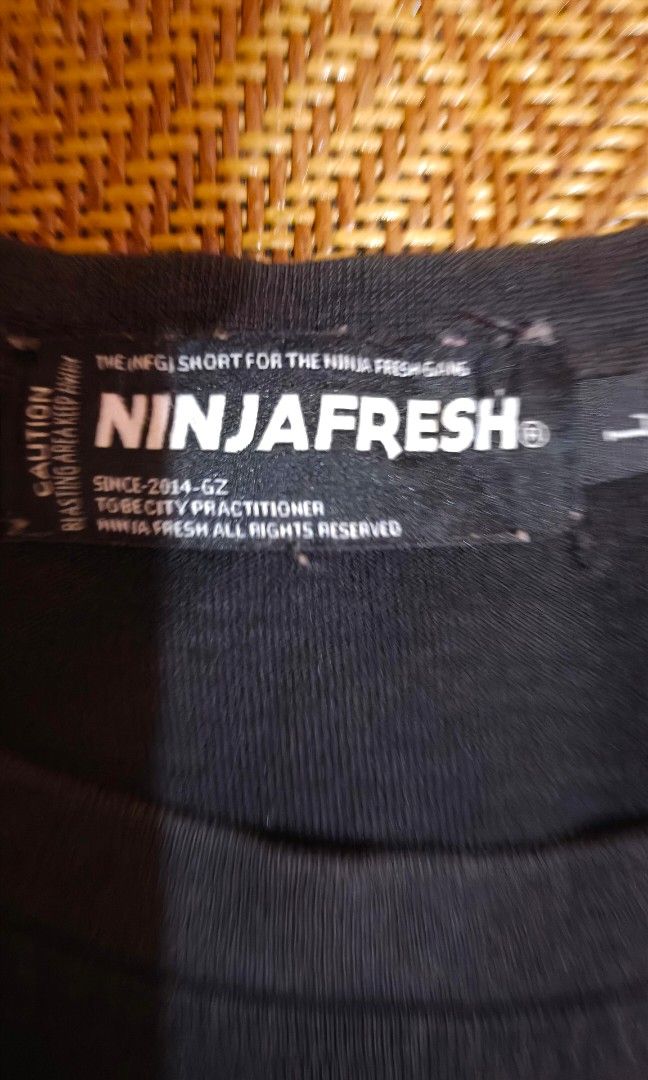 JACKMA bootleg Shirt (Category: Tshirts & Polo Shirts ) located in Mandaue City. Submitted by kulasyow (Listing ID 1461924949, Image 2). Description: Jackma Bootleg Shirt Brand:Ninja Fresh Issue: Hairlines Crack Prints Dimes:23x27.5 Color Rate: 8/10 Location Cebu Jnt Only.