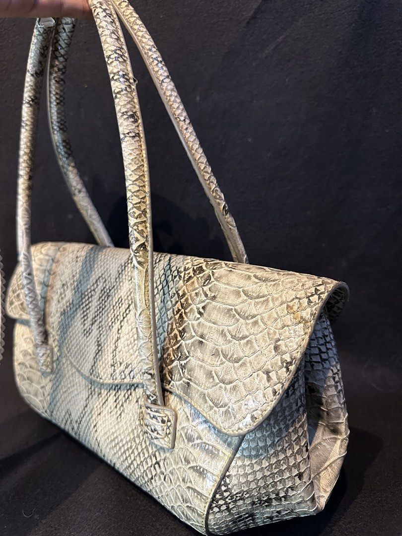 Japan Snake leather Long handle, shoulder bag (Category: Luxury Bags & Wallets) located in Quezon City. Submitted by WIMC2ndaccount (Listing ID 1461940318, Image 2). Description: Japan bag Fashion bag Embossed snake bag Good condition Vintage Normal sign of ussage 37 X 20 centimeters .