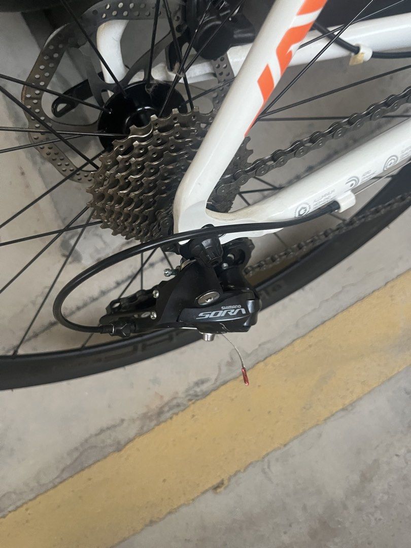 java s3 (Category: Bicycles) located in Kuala Lumpur. Submitted by tamanterat88450 (Listing ID 1461851660, Image 2). Description: java s3 carbon fork groupset shimano dics break.