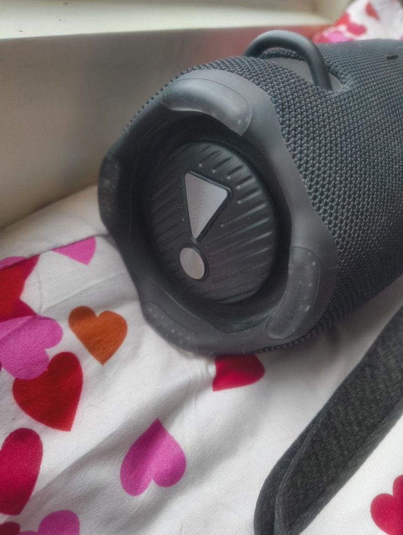 JBL Xtreme 3 Portable Waterproof Bluetooth Speaker (Category: Soundbars, Speakers & Amplifiers) located in Quezon City. Submitted by dash06 (Listing ID 1461824763, Image 3). Description: - JBL Xtreme 4 Speaker (Black) - Includes original strap - Long-lasting battery life - Seamless Bluetooth connectivity - JBL App compatible for EQ and sound customization - Ideal for parties and everyday listening.