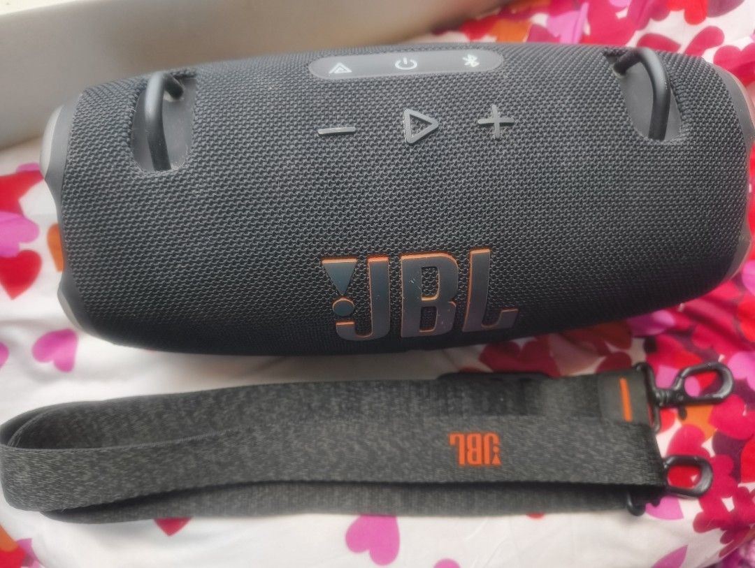 JBL Xtreme 3 Portable Waterproof Bluetooth Speaker (Category: Soundbars, Speakers & Amplifiers) located in Quezon City. Submitted by dash06 (Listing ID 1461824763, Image 2). Description: - JBL Xtreme 4 Speaker (Black) - Includes original strap - Long-lasting battery life - Seamless Bluetooth connectivity - JBL App compatible for EQ and sound customization - Ideal for parties and everyday listening.