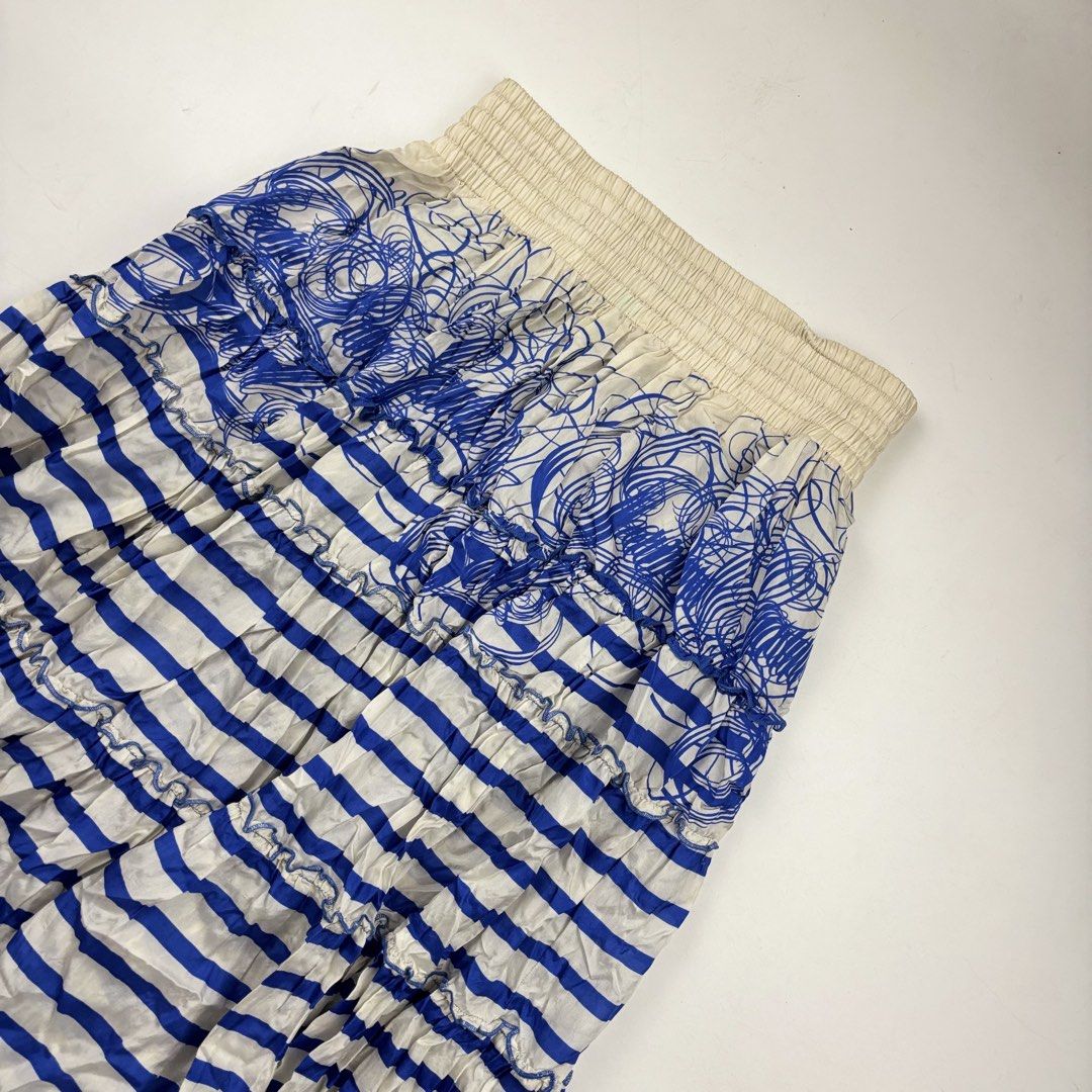 Jean Paul Gaultier Soleil Ruffle Printed (Category: Skirts) located in Makati City. Submitted by ragrepository (Listing ID 1461951687, Image 3). Description: Jean Paul Gaultier Soleil Ruffle Printed Maxi Skirt Tagged as Medium Waist - fits 24 -30 waistline Length-38” Leg opening- Condition-9/10 Flaw- Minor stain .