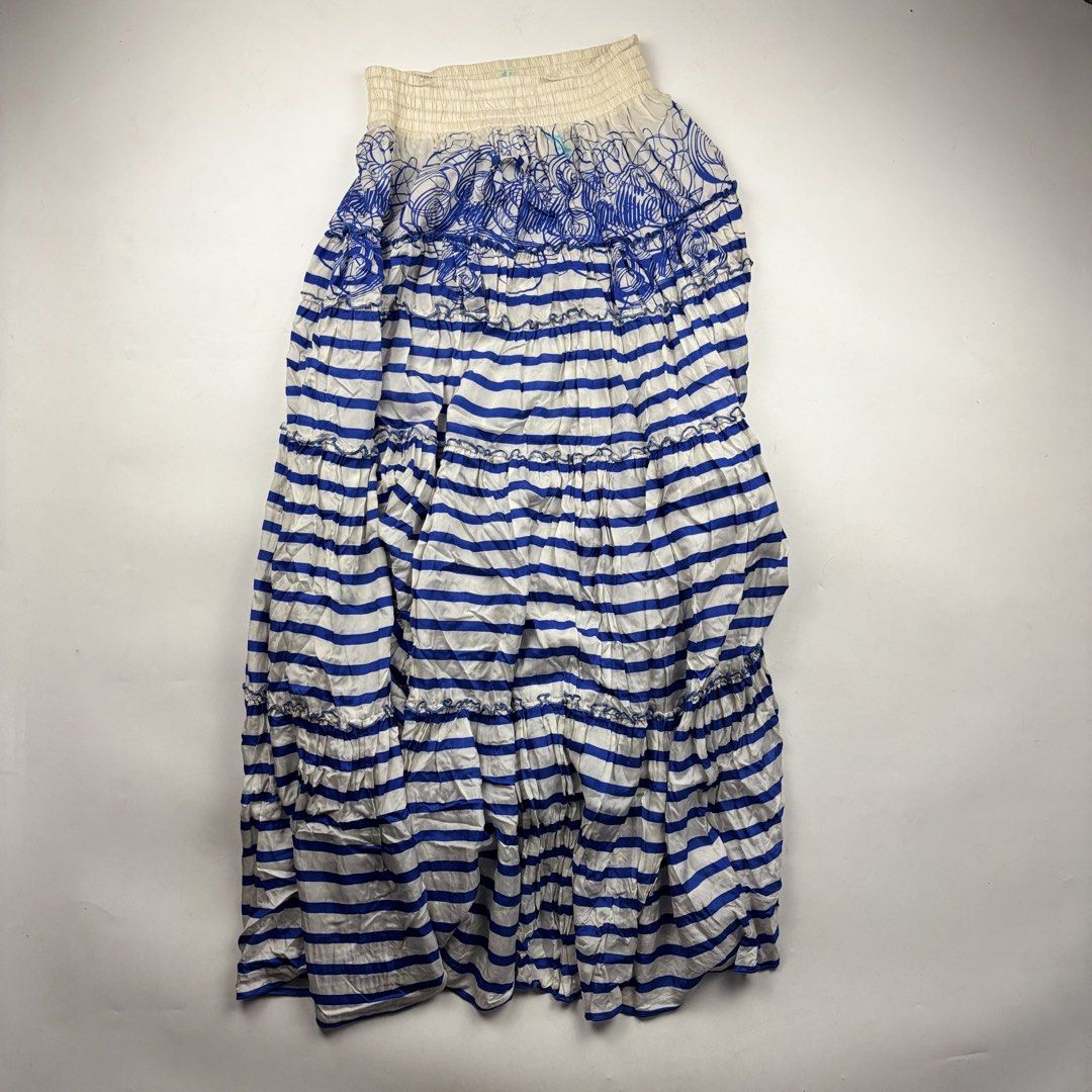 Jean Paul Gaultier Soleil Ruffle Printed (Category: Skirts) located in Makati City. Submitted by ragrepository (Listing ID 1461951687, Image 2). Description: Jean Paul Gaultier Soleil Ruffle Printed Maxi Skirt Tagged as Medium Waist - fits 24 -30 waistline Length-38” Leg opening- Condition-9/10 Flaw- Minor stain .