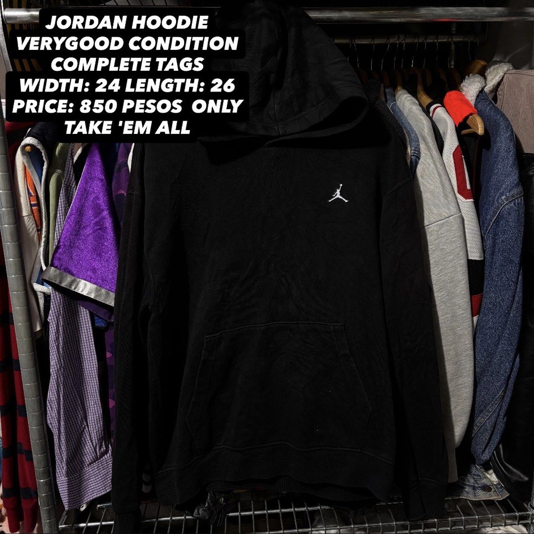 Jordan Hoodie Black Size L (Category: Coats, Jackets and Outerwear) located in Caloocan City. Submitted by bonsatocha43876 (Listing ID 1461984003, Image 1). Description: - Black Jordan hoodie - Complete tags attached - Measurements: Width 24 inches, Length 26 inches - Made in China - Price: 850 pesos.