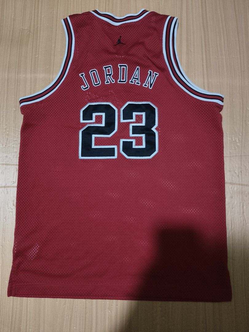 JORDAN WINGS (Category: Activewear) located in Manila. Submitted by style.culture (Listing ID 1461925771, Image 2). Description: .