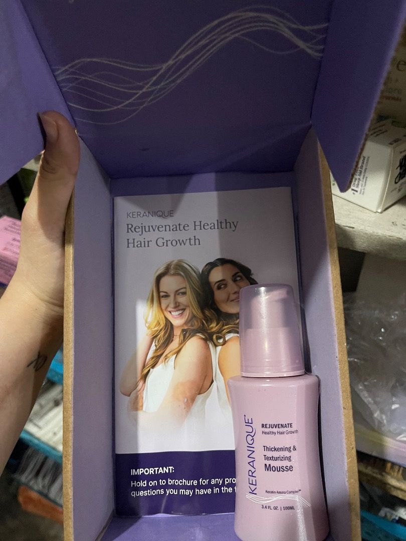 Keranique Thickening & Texturizing Mousse (Category: Hair) located in Manila. Submitted by butterfly623 (Listing ID 1461976251, Image 1). Description: 4pcs available.