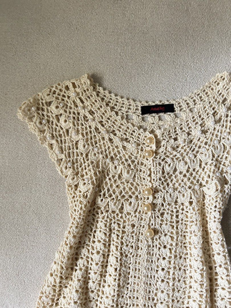 Khaki Amelie Knit top (Category: Others Tops) located in Quezon City. Submitted by y2klar (Listing ID 1461978706, Image 2). Description: Khaki Amelie Top Size-Small-Medium L-24 Width-15 10/10 Condition no flaws..