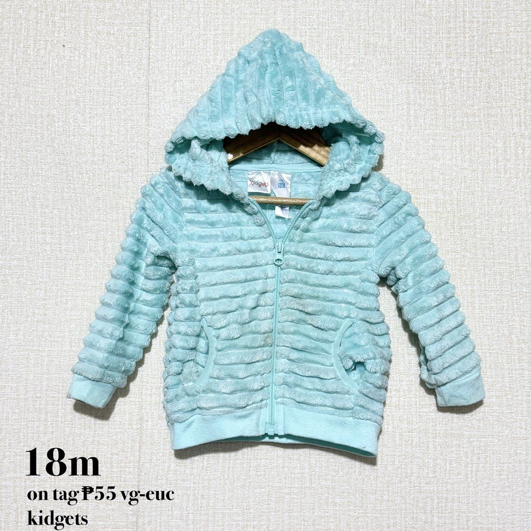 kidgets baby fleece jacket (Category: Babies & Kids Fashion) located in Baguio. Submitted by mapa_laku (Listing ID 1461813745, Image 1). Description: needs wash.