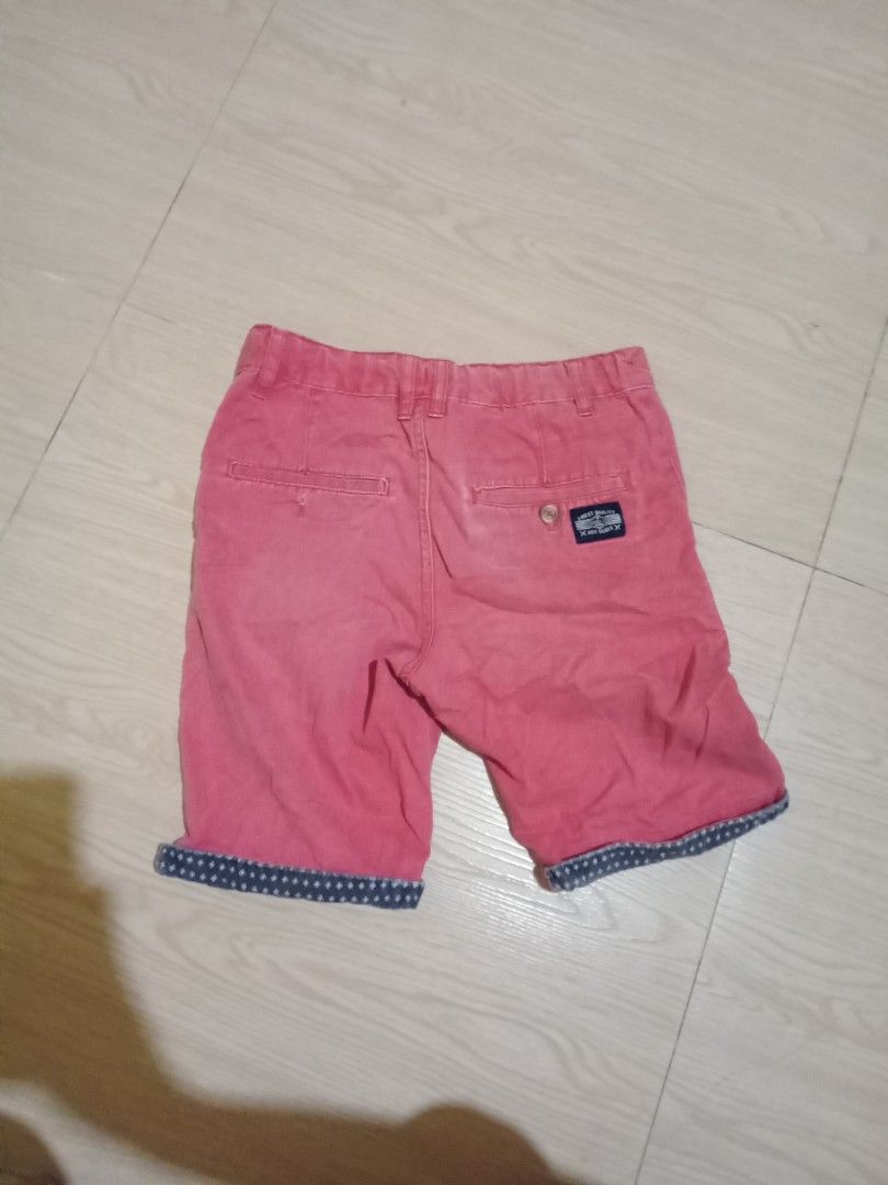 Kid's Short (Category: Babies & Kids Fashion) located in San Fernando. Submitted by _luxielleph (Listing ID 1461800546, Image 3). Description: 7-9 years old.