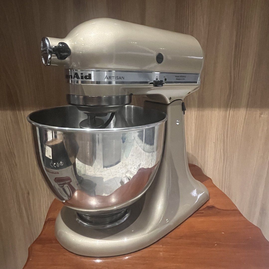 KitchenAid Artisan Stand Mixer - Champagne Gold (Category: Hand & Stand Mixers) located in Rizal. Submitted by Henakoloya (Listing ID 1461906791, Image 1). Description: - KitchenAid Artisan Stand Mixer - Champagne Gold Color - Includes: Stainless Steel Bowl, Flat Beater, Dough Hook - Bonus: Clear Splash Guard - Pre-loved.