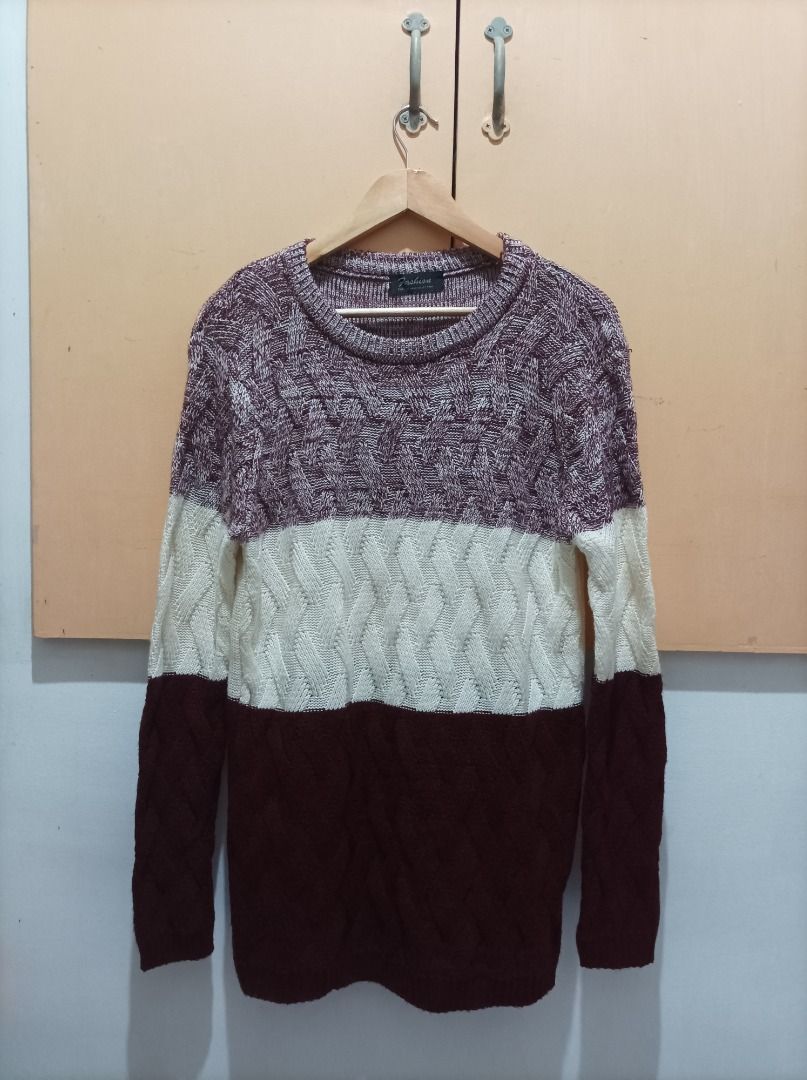 KNITTED LONGSLEEVE SWEATER (Category: Coats, Jackets and Outerwear) located in Manila. Submitted by ako.si.lemmor (Listing ID 1461825819, Image 1). Description: This is personal use and not thrifted. Dimes: 21.5X28 (XL-XXL) Color rate: 9/10 Issue: Signs of usage Ship at your own cost or pickup Mandaluyong..