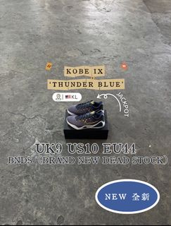 (Category: ) located in . Submitted by sneakerstealz (Listing ID 1461875354, Image 1). Description: .