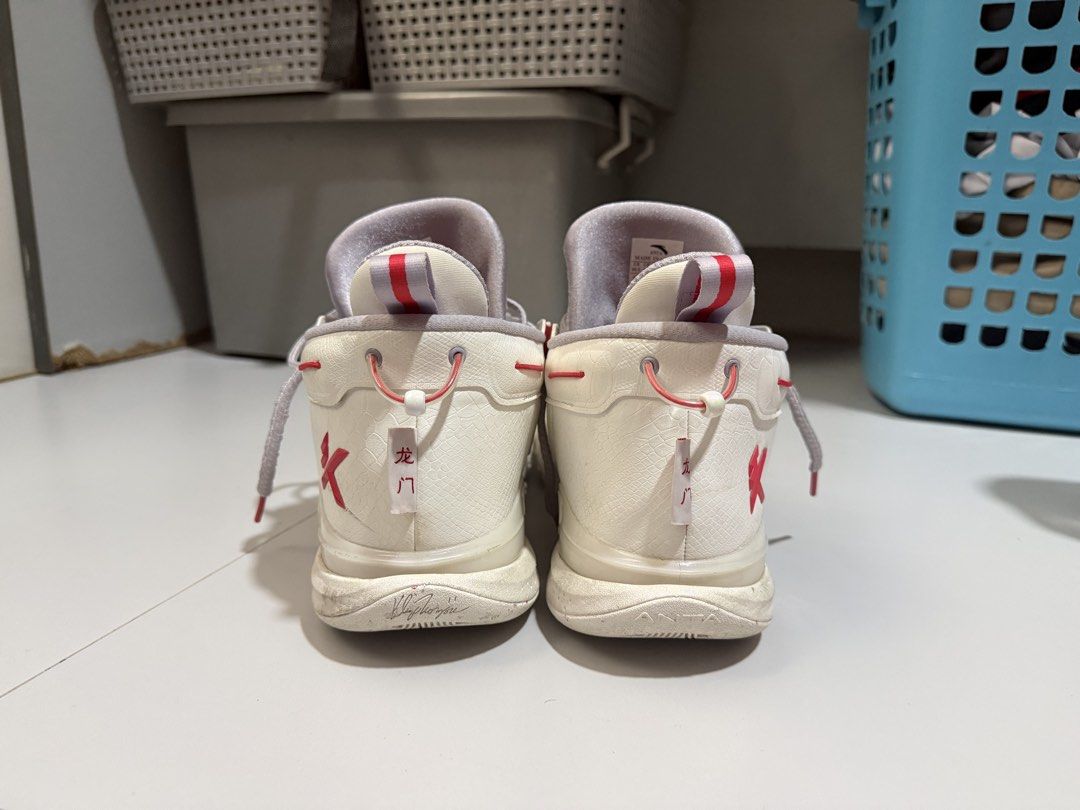 KT9 "CNY" (Category: Sneakers) located in Bacoor. Submitted by exequelot (Listing ID 1461804458, Image 3). Description: FOR SALE ONLY KT9 "CNY" SIZE 11 CONDITION: 9/10 ISSUE: MADUMI LANG AND NO BOX RFS: DECLUTTERING (SAYANG DI NA NAGAGAMIT) PRICE: 2K NEGOTIABLE BACOOR LOCATION.