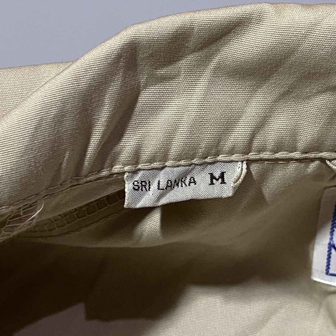Lacoste (Category: Coats, Jackets and Outerwear) located in Cebu City. Submitted by thrifthing_ph (Listing ID 1461950261, Image 3). Description: .