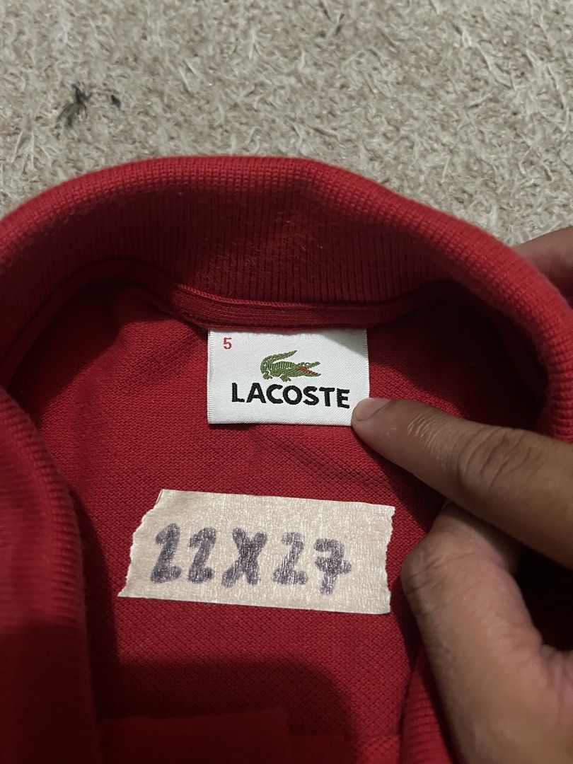 Lacoste Polo Shirt (Category: Tshirts & Polo Shirts ) located in Mexico. Submitted by iseemiyakee. (Listing ID 1461893516, Image 3). Description: Size Large 22 width x 27 length no issue excellent condition .