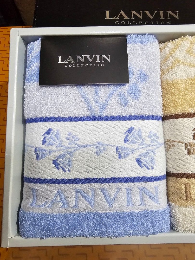 SALE❗LANVIN Face Towel - 2 pcs (Category: Bedding & Towels) located in Quezon City. Submitted by senyoramaria (Listing ID 1461932231, Image 3). Description: LANVIN Face Towel 2 pcs 13 x 13 inches Php700❗.